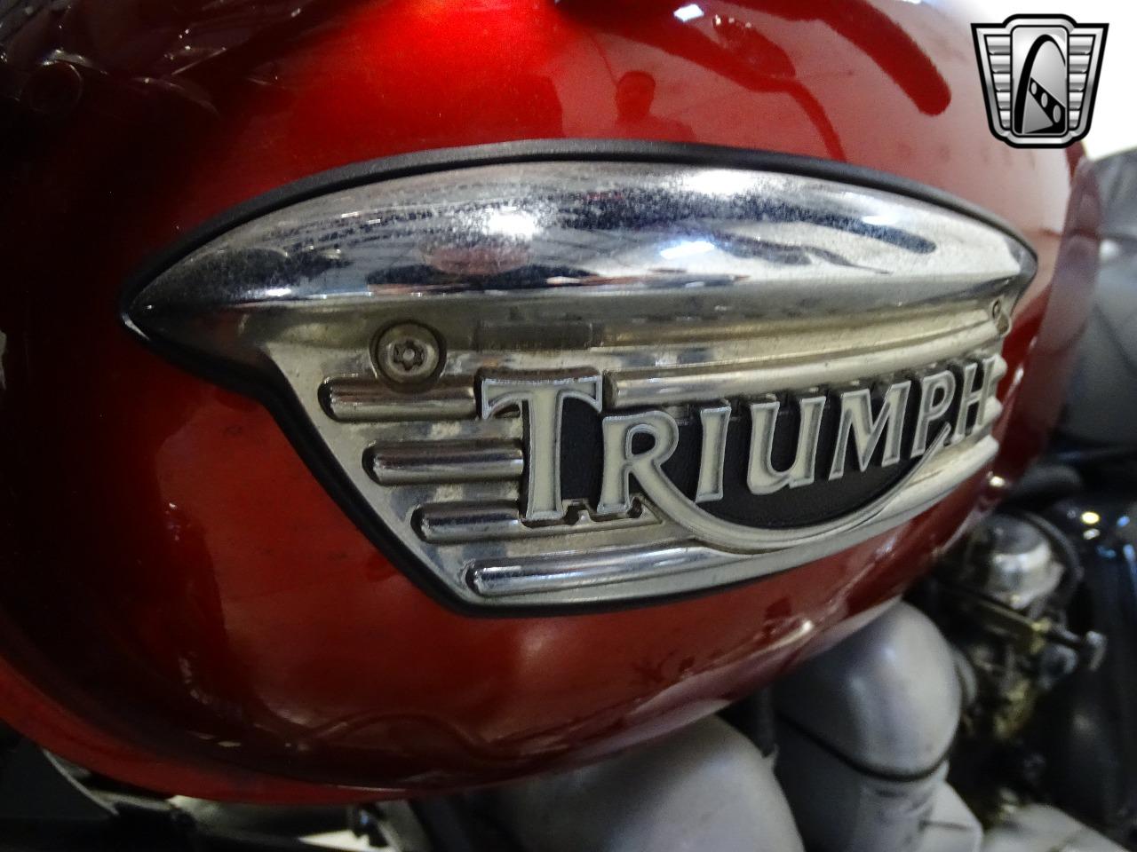 2003 Triumph Bonneville