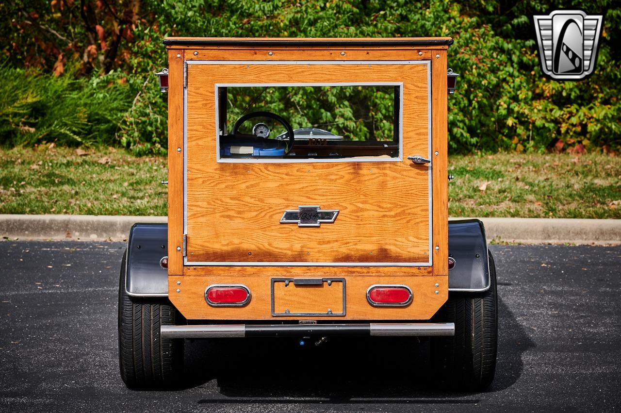 1934 Chevrolet Woody