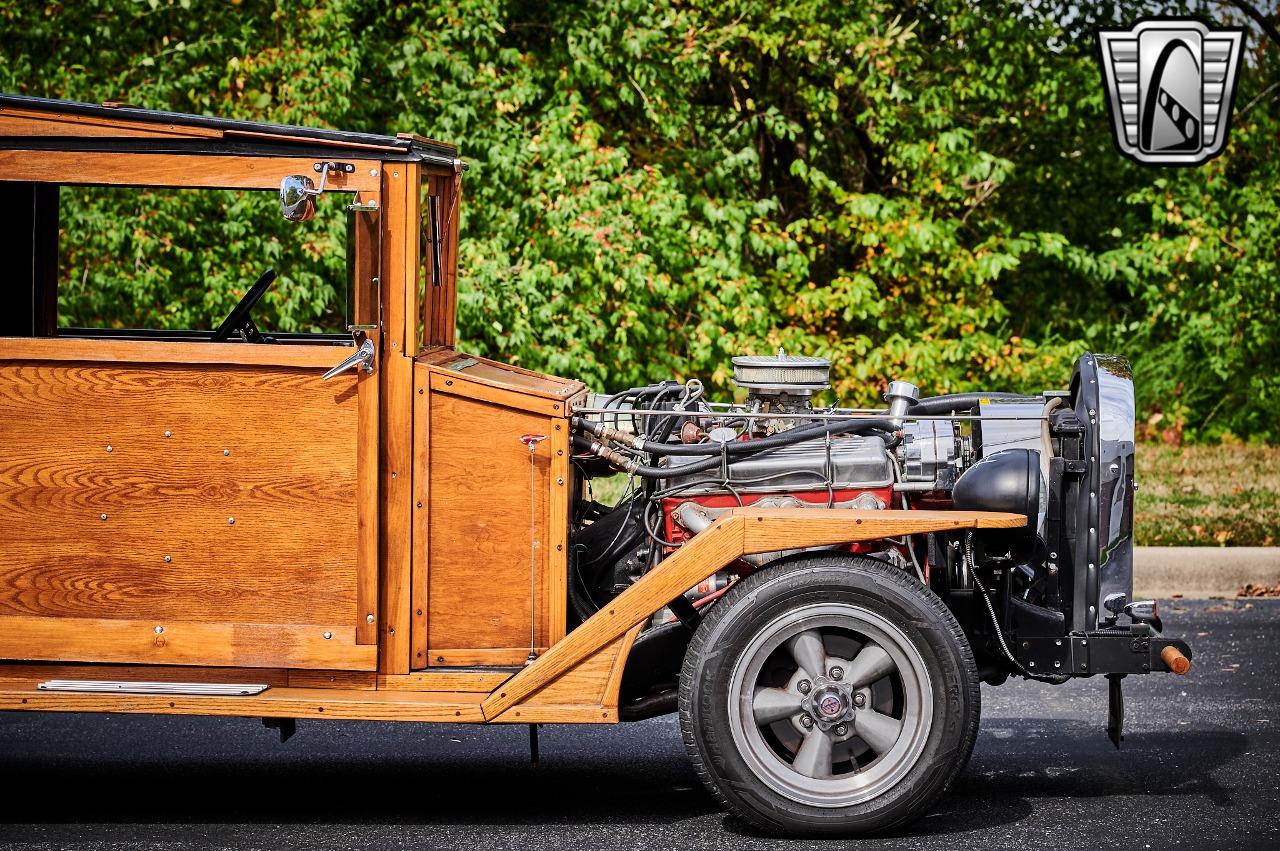 1934 Chevrolet Woody