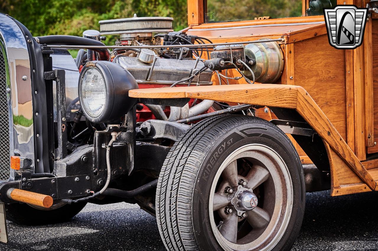 1934 Chevrolet Woody