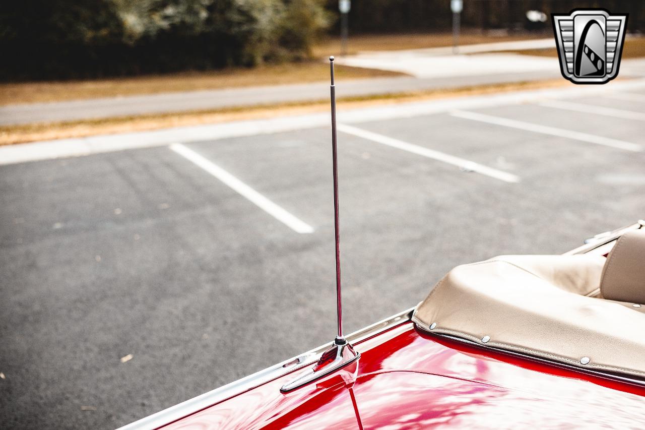 1955 Ford Sunliner