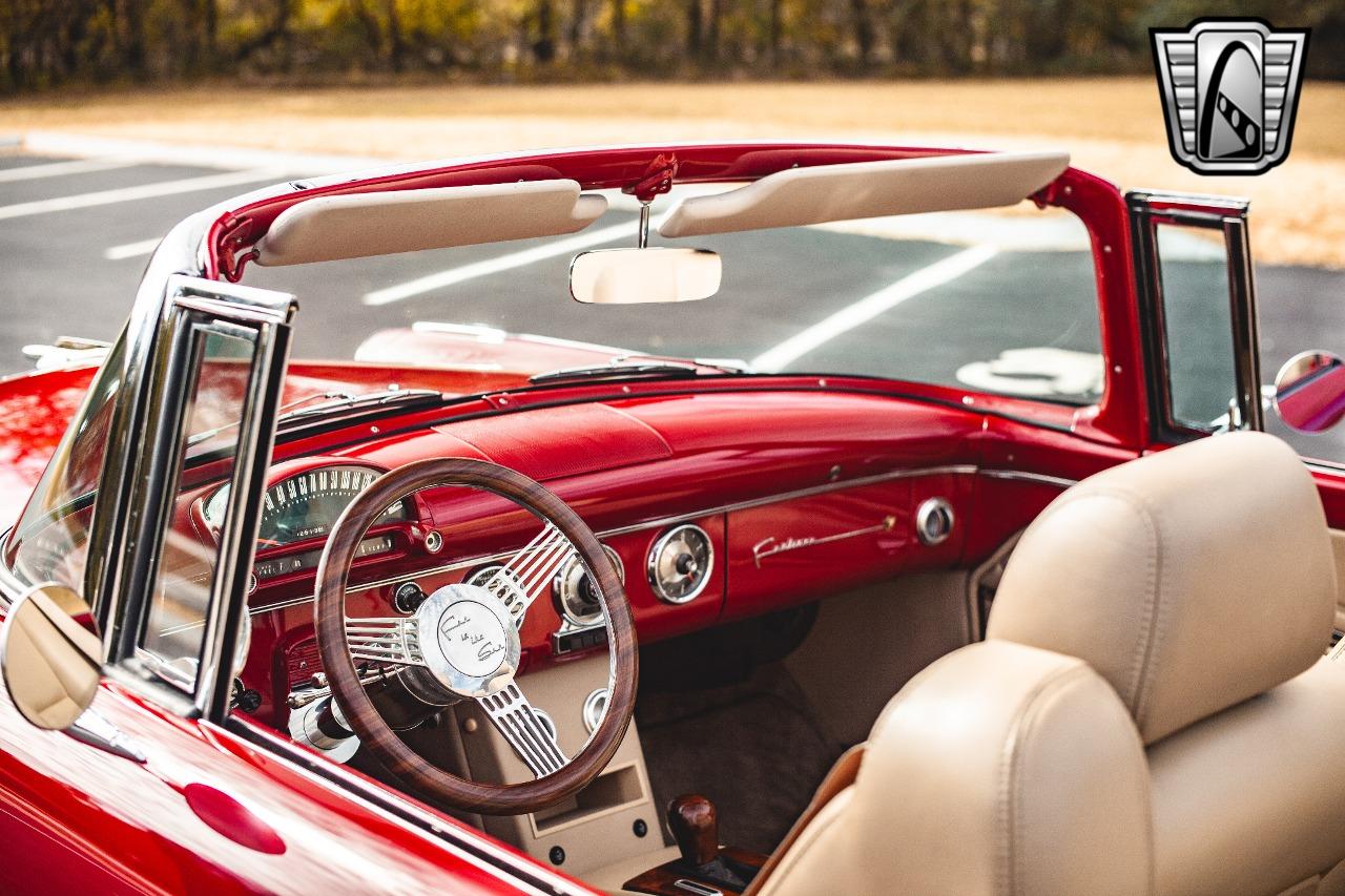 1955 Ford Sunliner