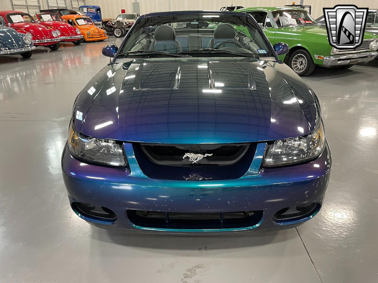 2004 Ford Mustang