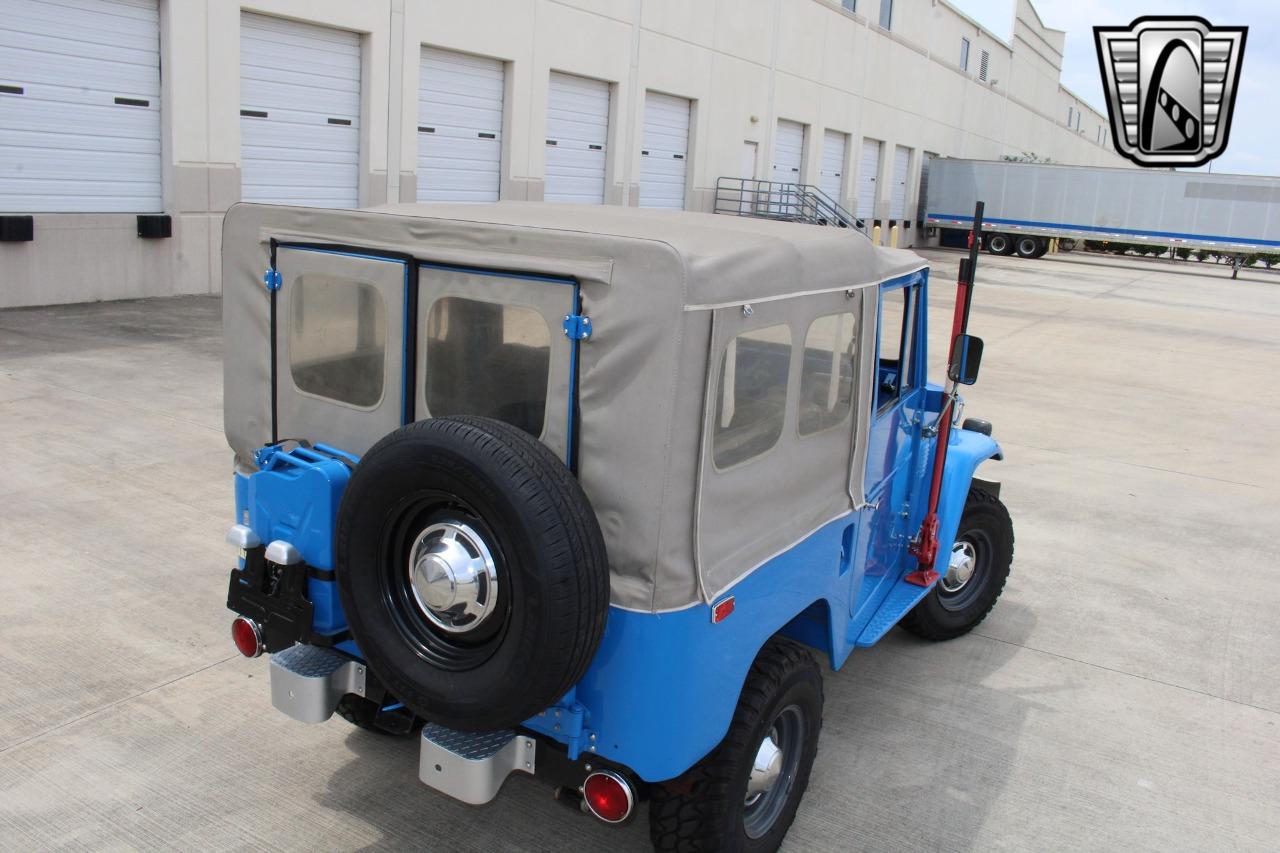 1974 Toyota FJ40