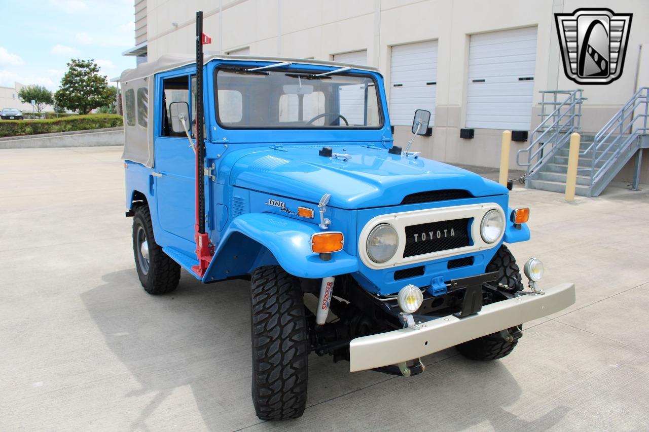 1974 Toyota FJ40