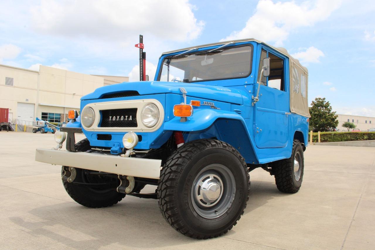 1974 Toyota FJ40