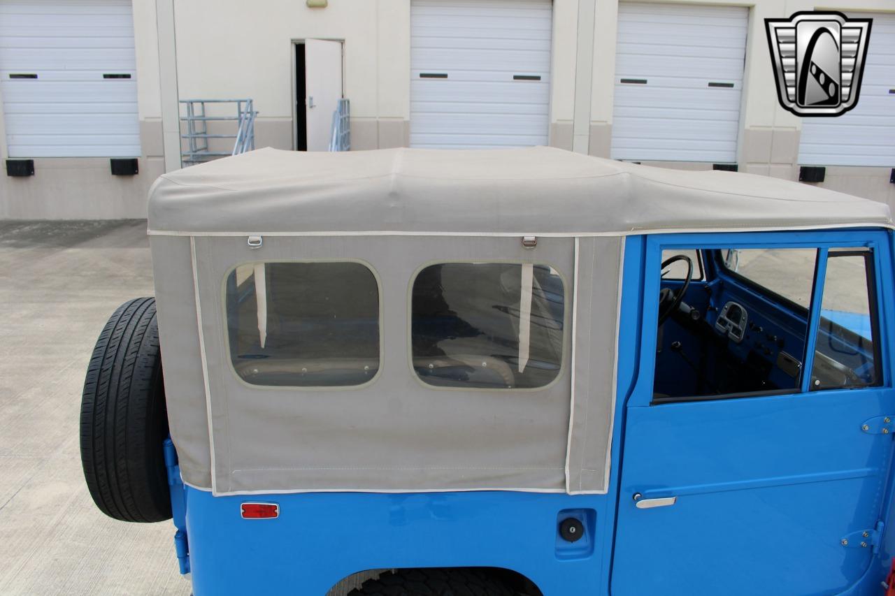 1974 Toyota FJ40