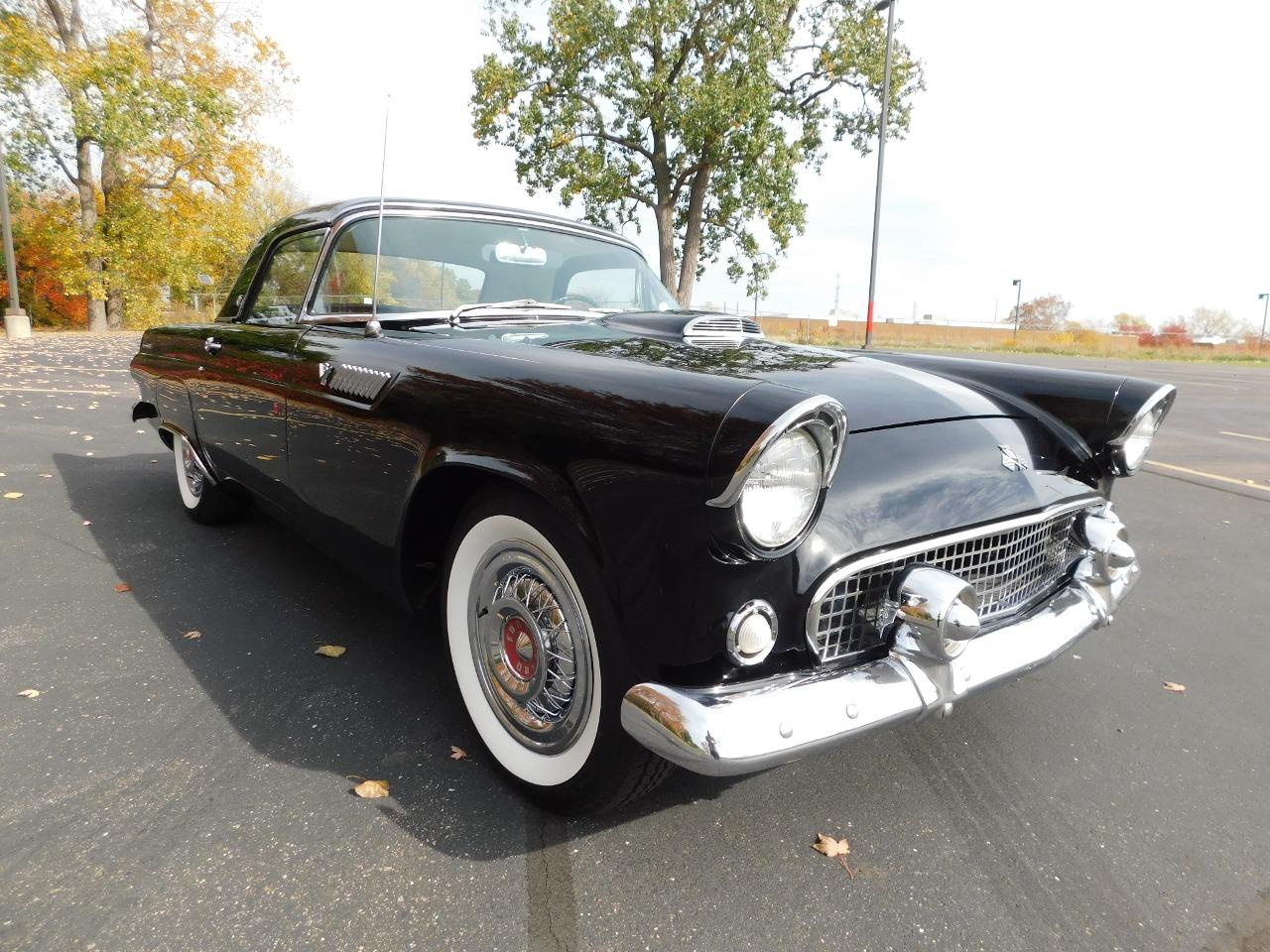 1955 Ford Thunderbird