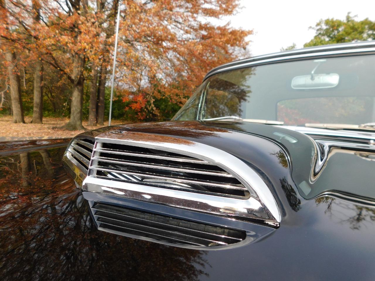 1955 Ford Thunderbird