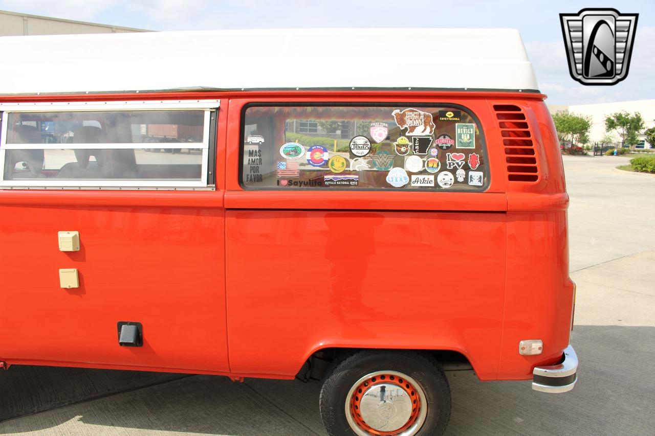 1974 Volkswagen Westfalia