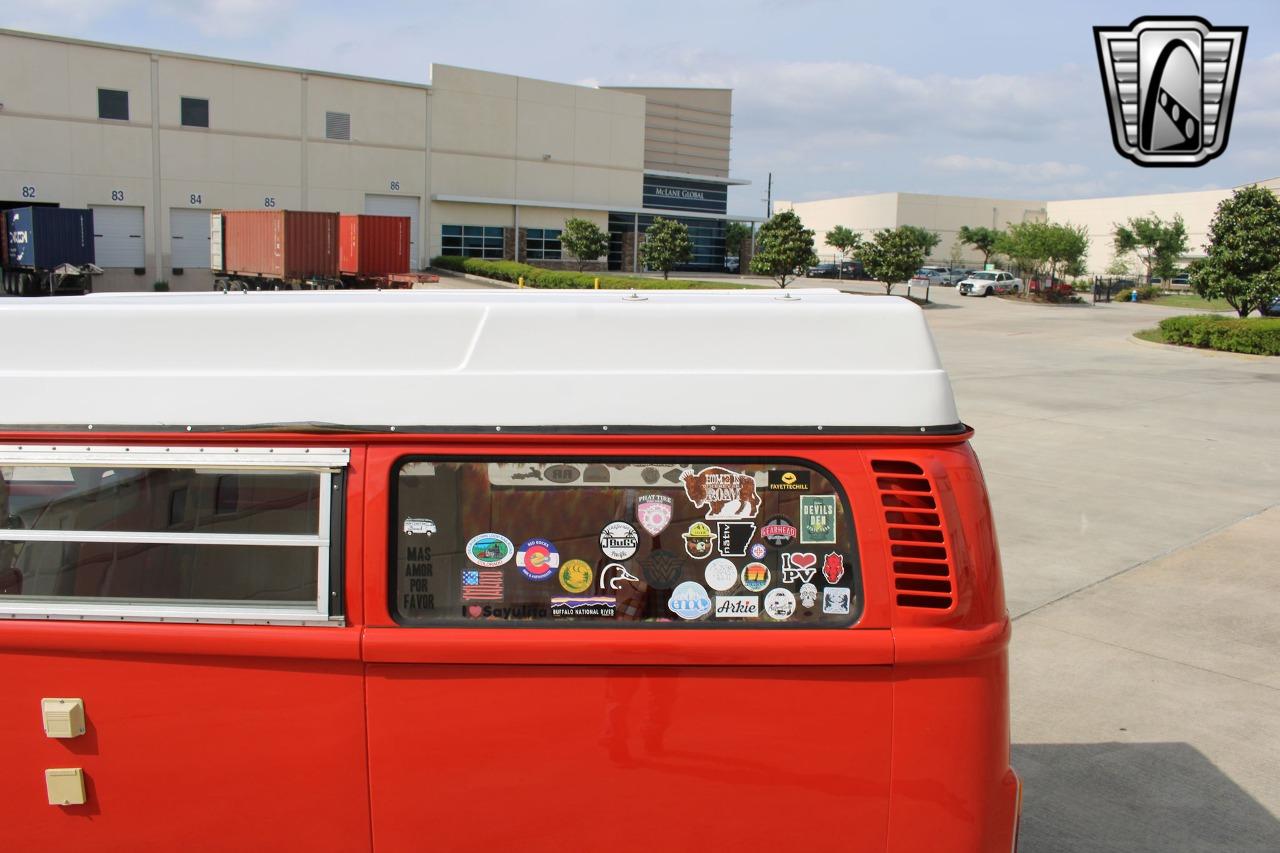 1974 Volkswagen Westfalia