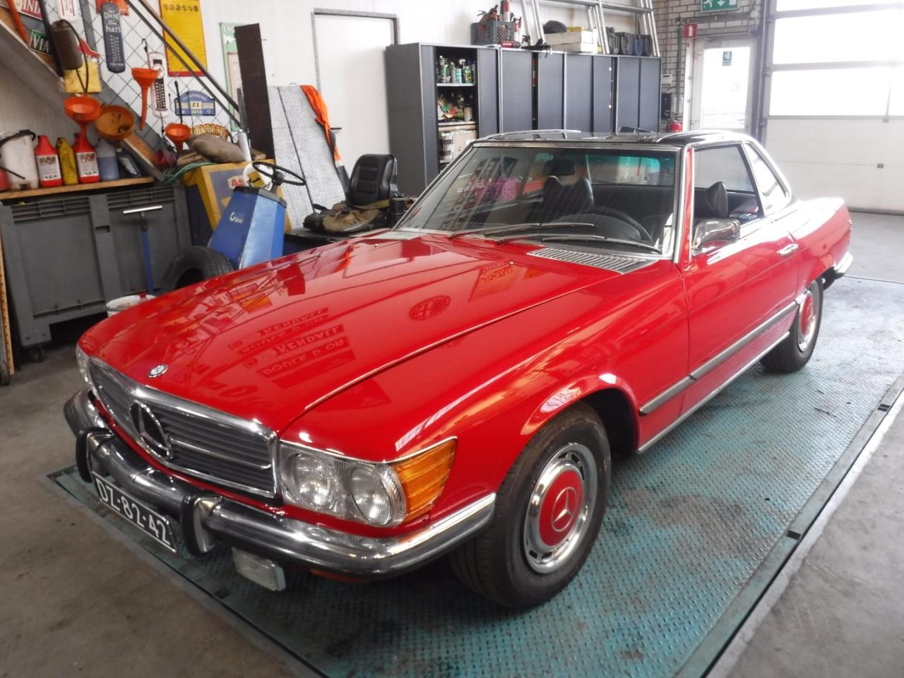 1972 Mercedes - Benz 450SL &#039;&#039;72 red