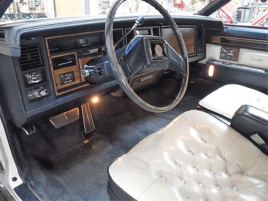 1985 Cadillac Seville 1985