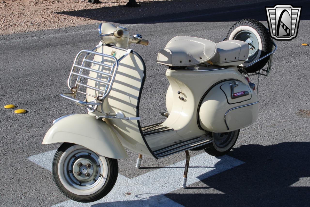 1961 Vespa 125