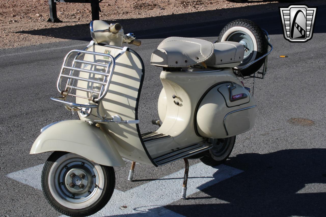 1961 Vespa 125