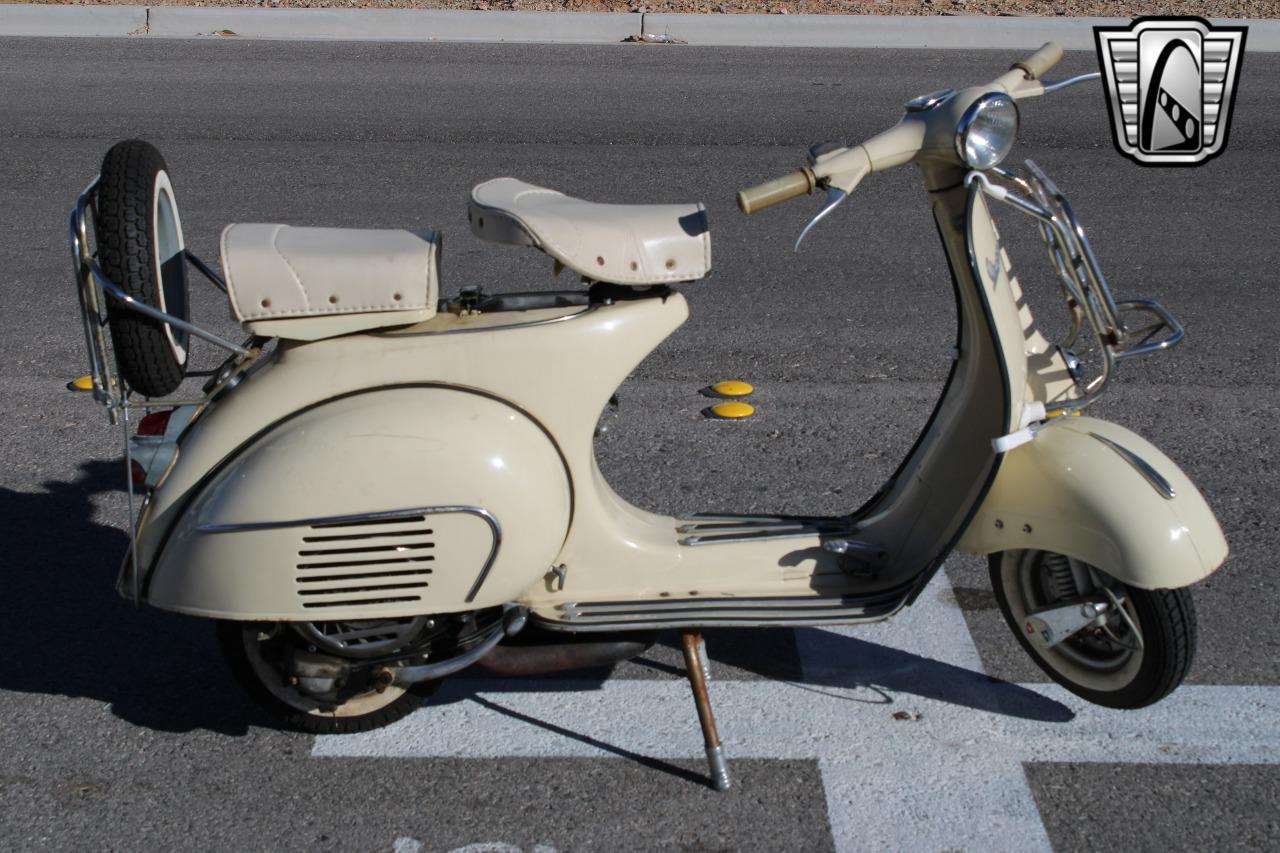 1961 Vespa 125