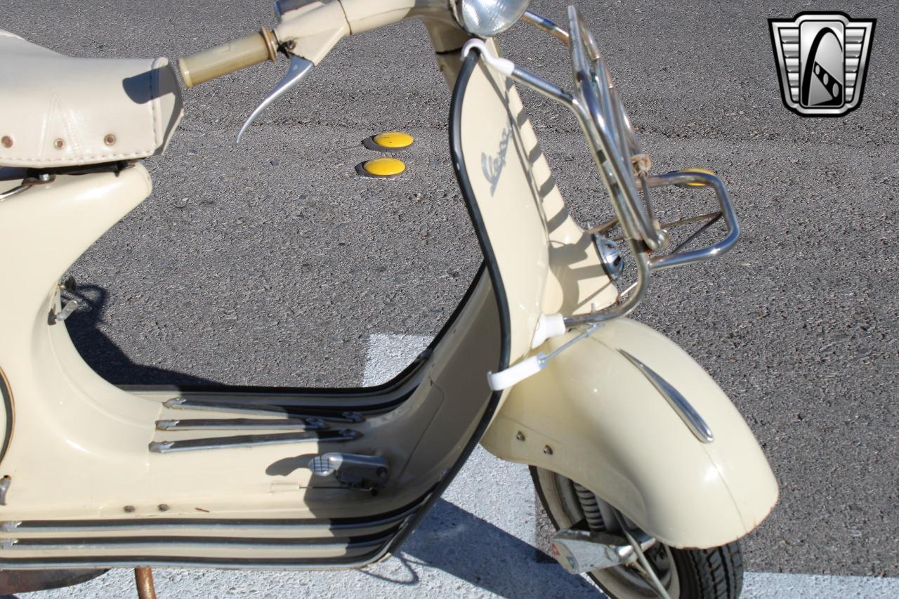 1961 Vespa 125