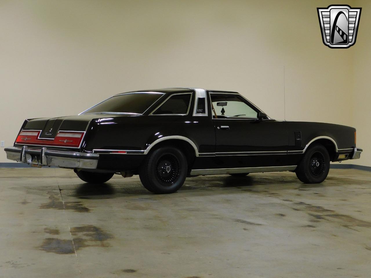 1977 Ford Thunderbird