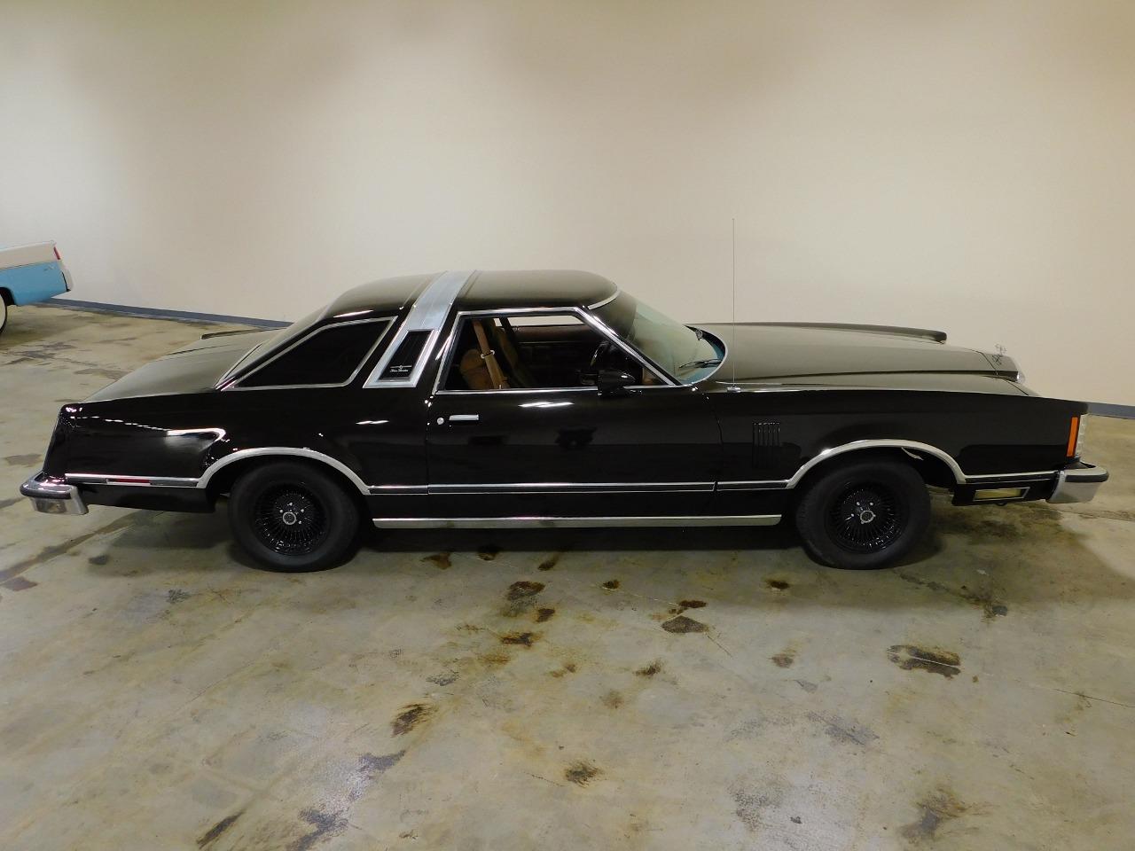 1977 Ford Thunderbird