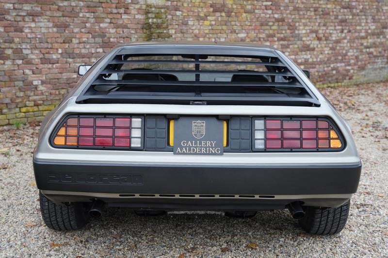 1982 DeLorean DMC-12