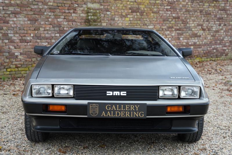 1982 DeLorean DMC-12