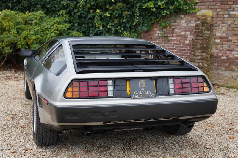 1982 DeLorean DMC-12