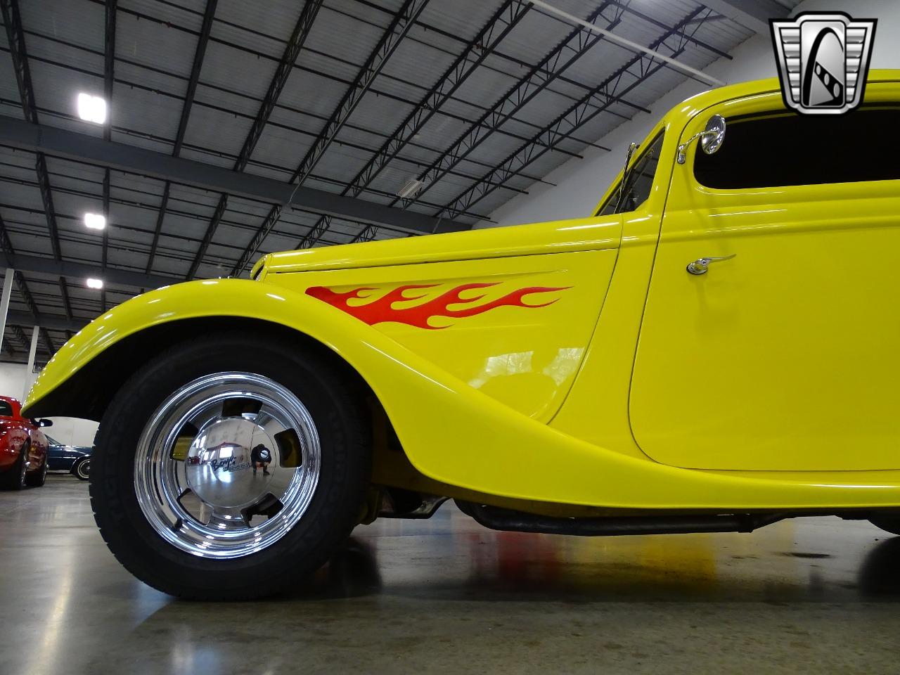 1934 Ford 3 Window