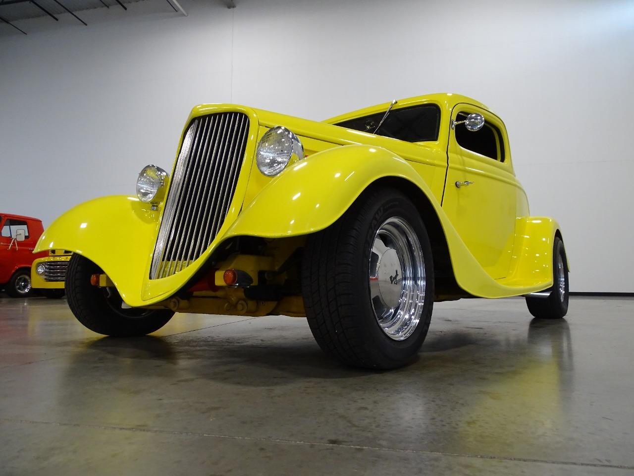 1934 Ford 3 Window