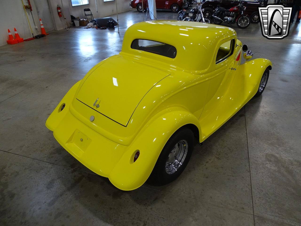 1934 Ford 3 Window