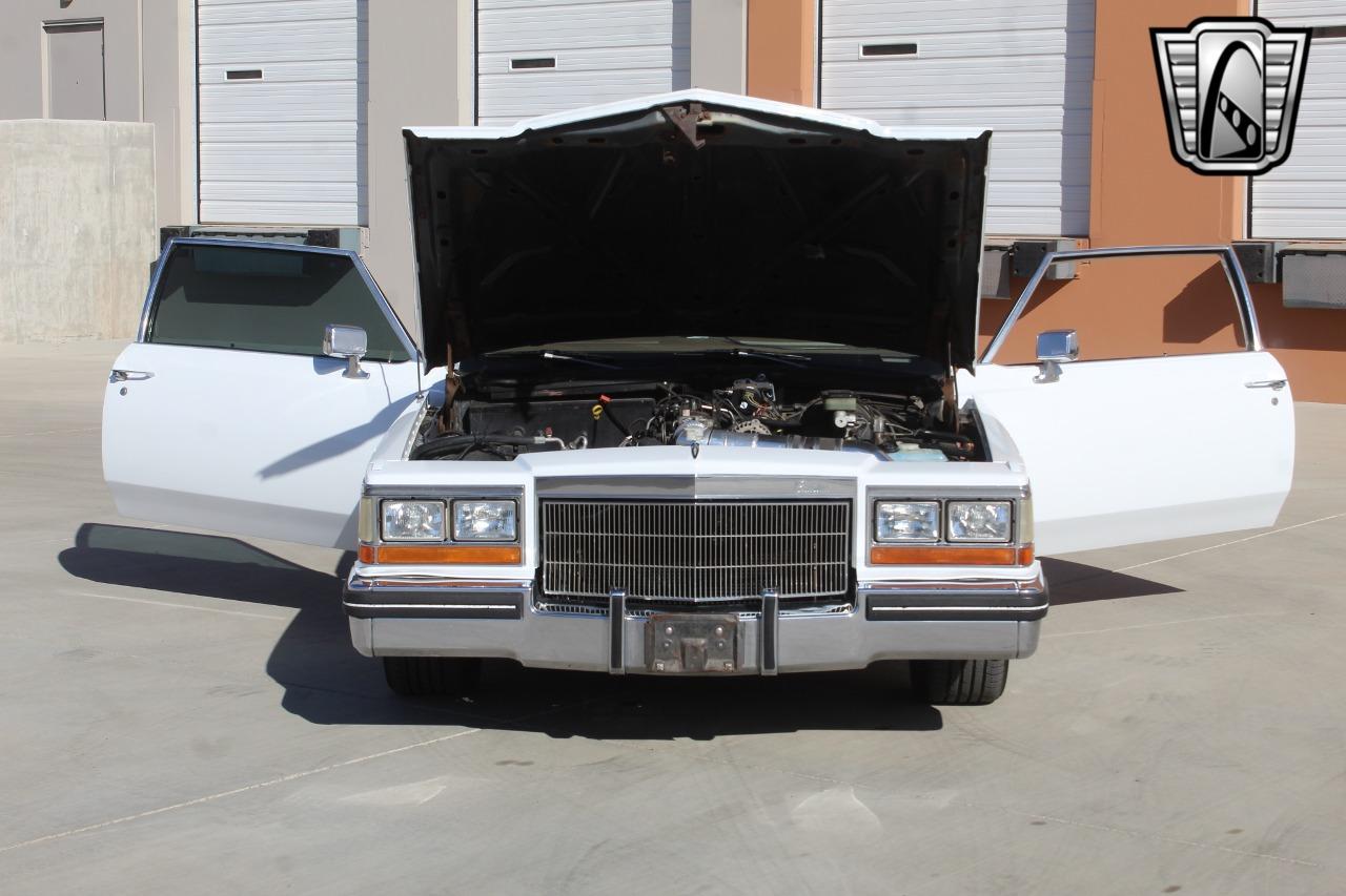 1982 Cadillac Coupe DeVille