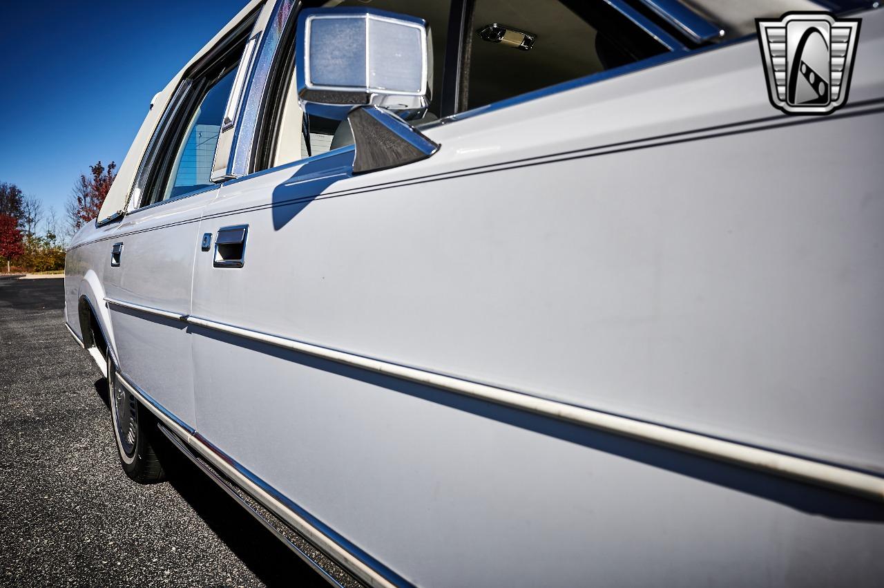 1989 Lincoln Town Car