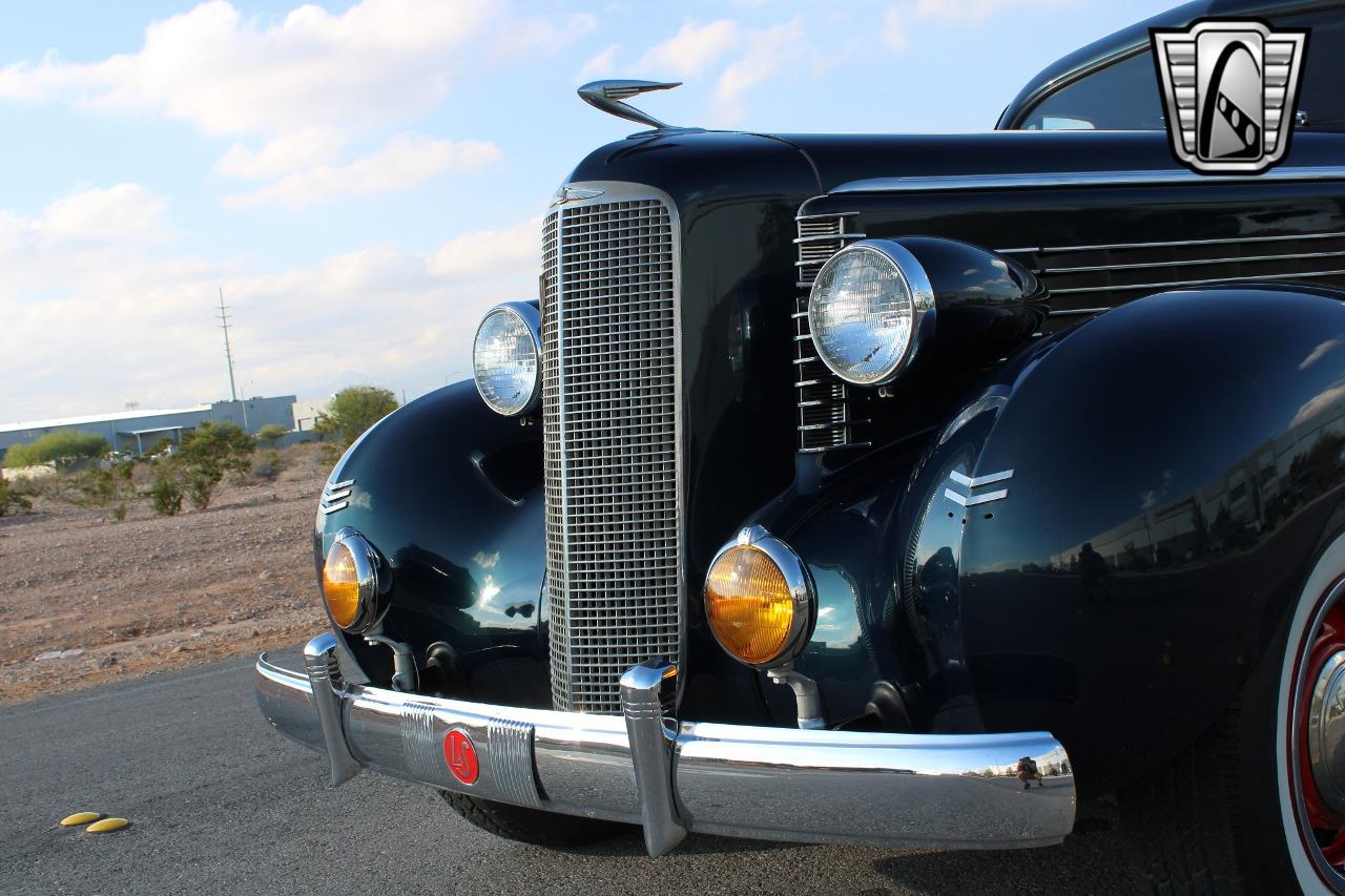 1937 LaSalle Series 50