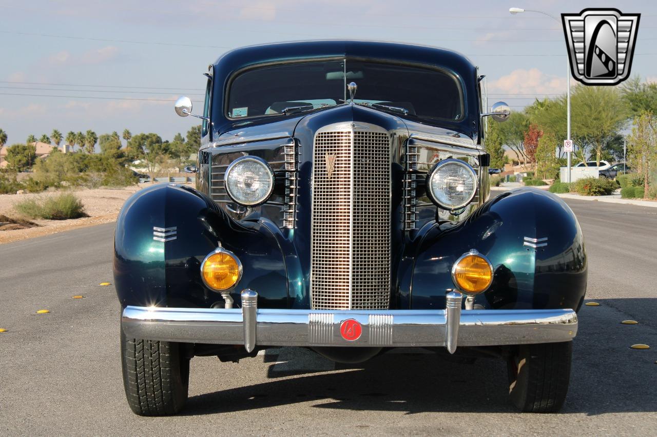 1937 LaSalle Series 50