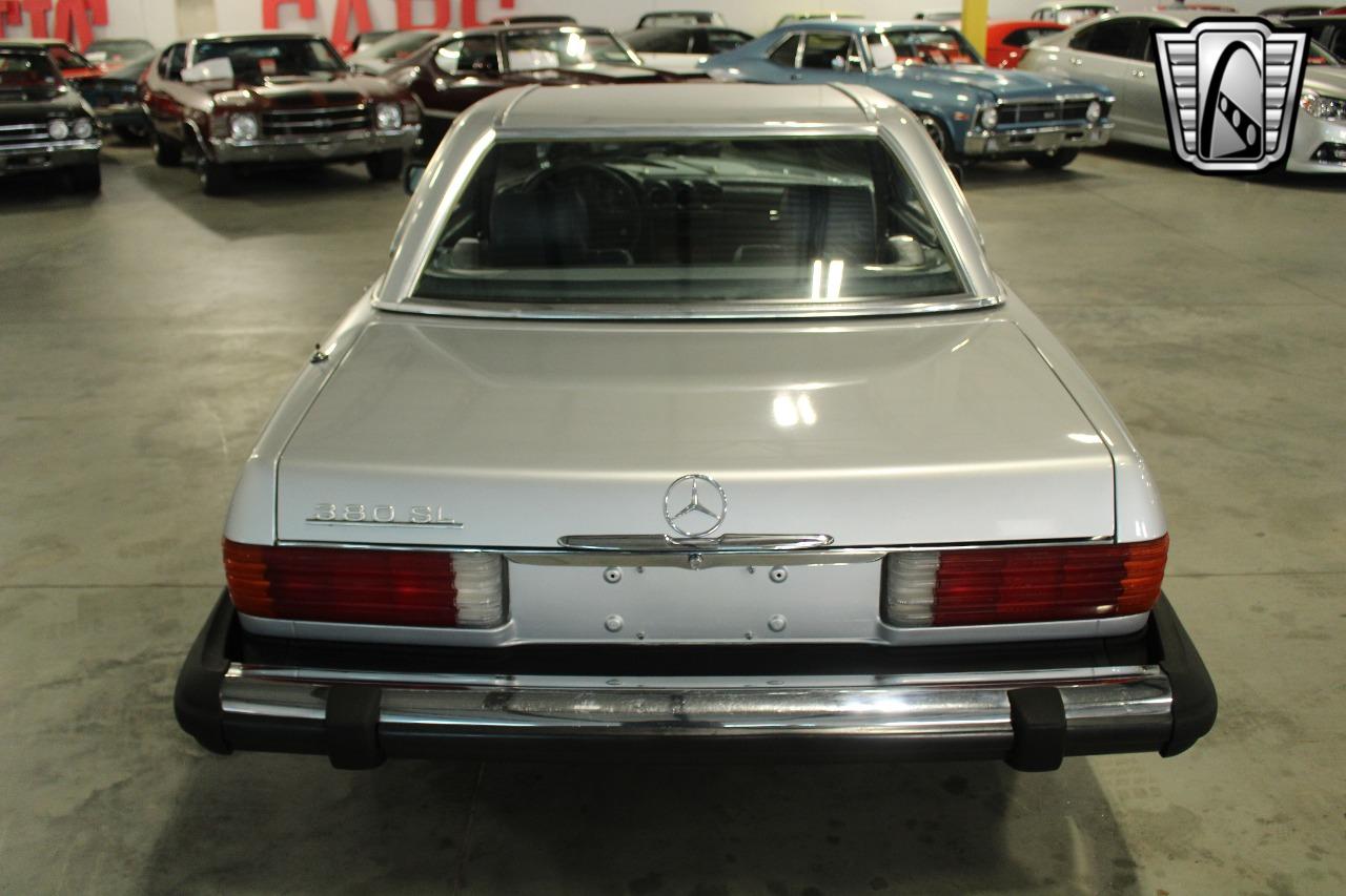 1982 Mercedes - Benz 380SL