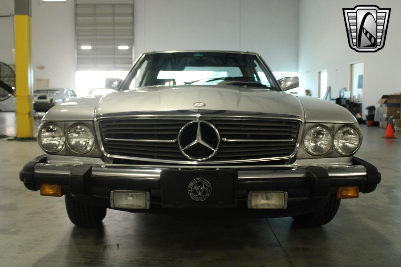 1982 Mercedes - Benz 380SL