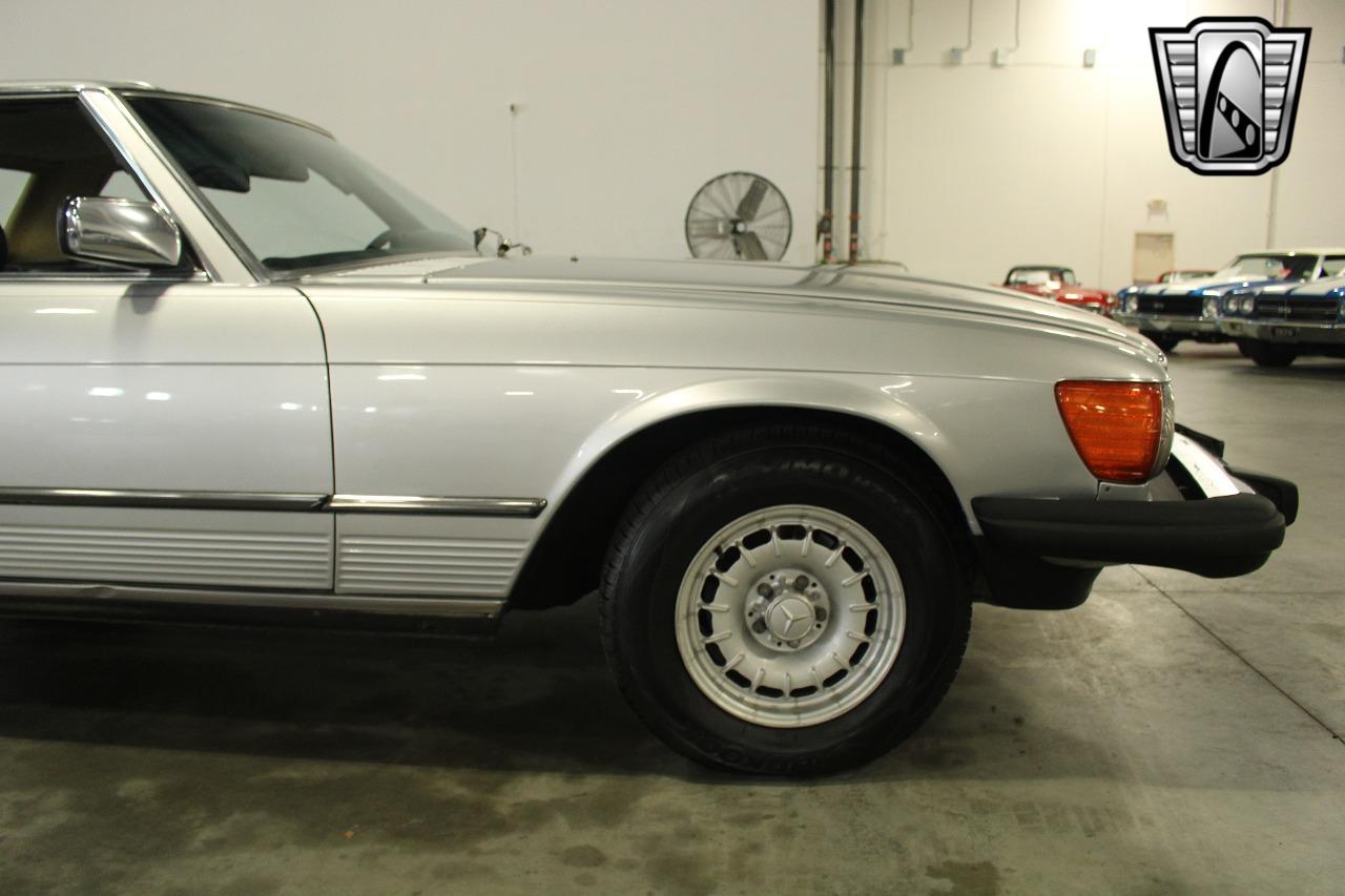 1982 Mercedes - Benz 380SL