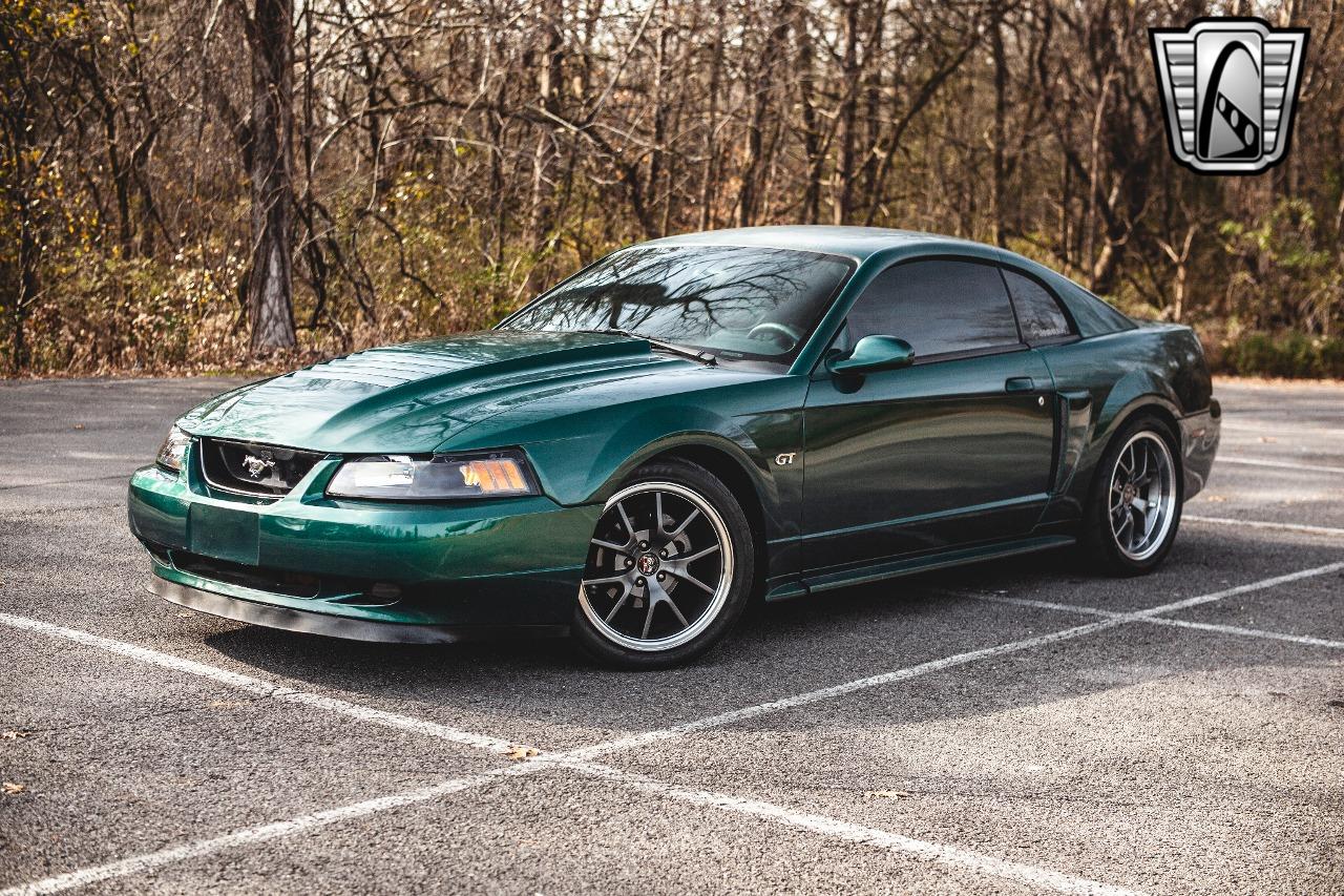 2001 Ford Mustang