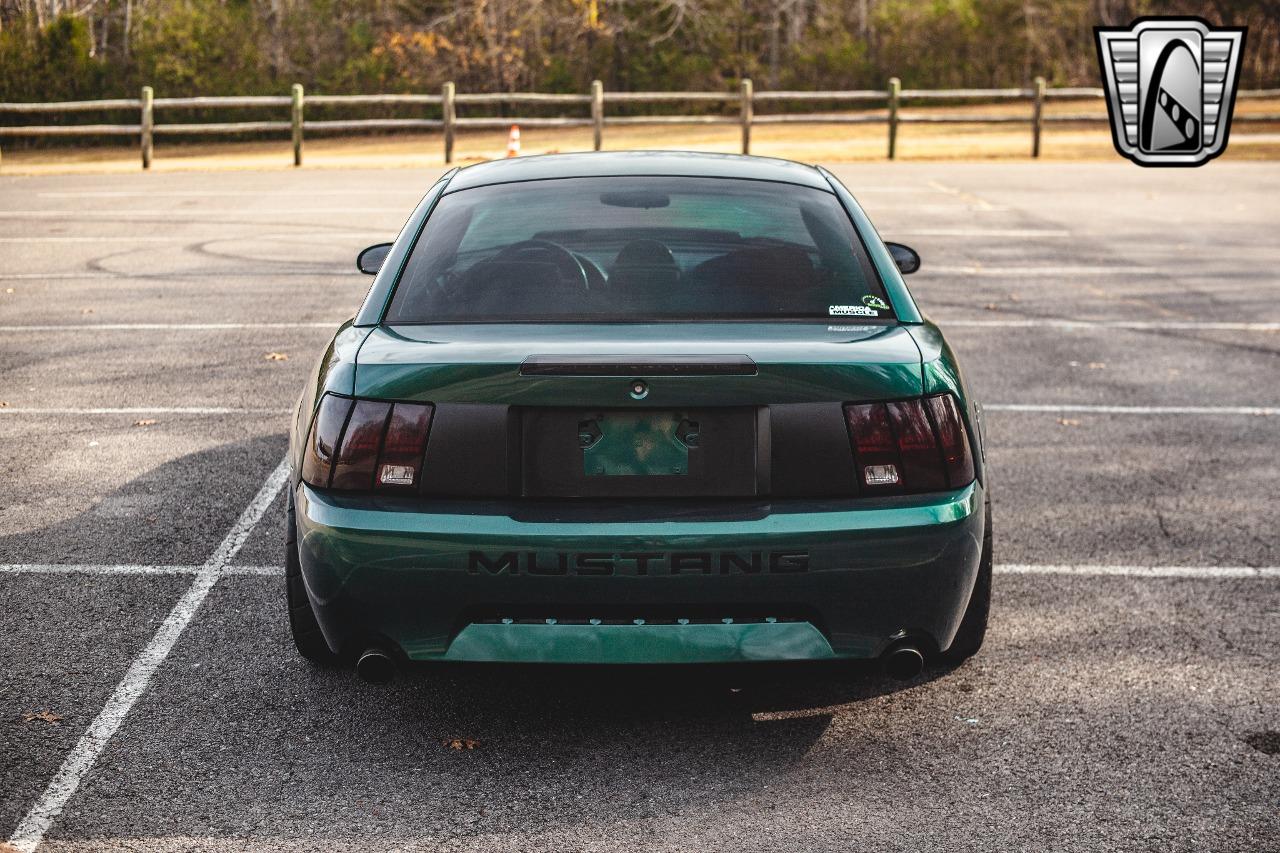 2001 Ford Mustang