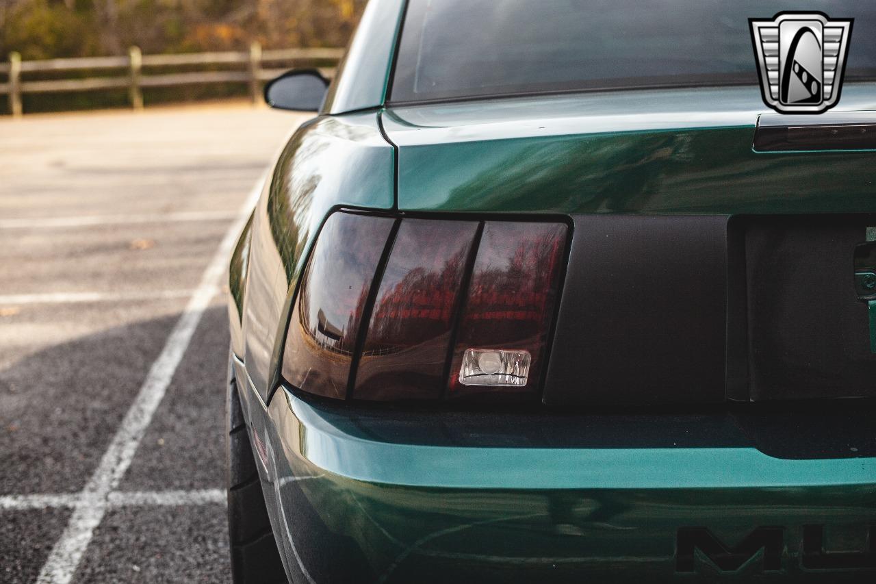 2001 Ford Mustang