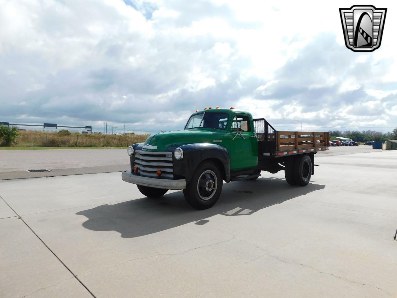 1952 Chevrolet 2 1/2 Ton Flatbed