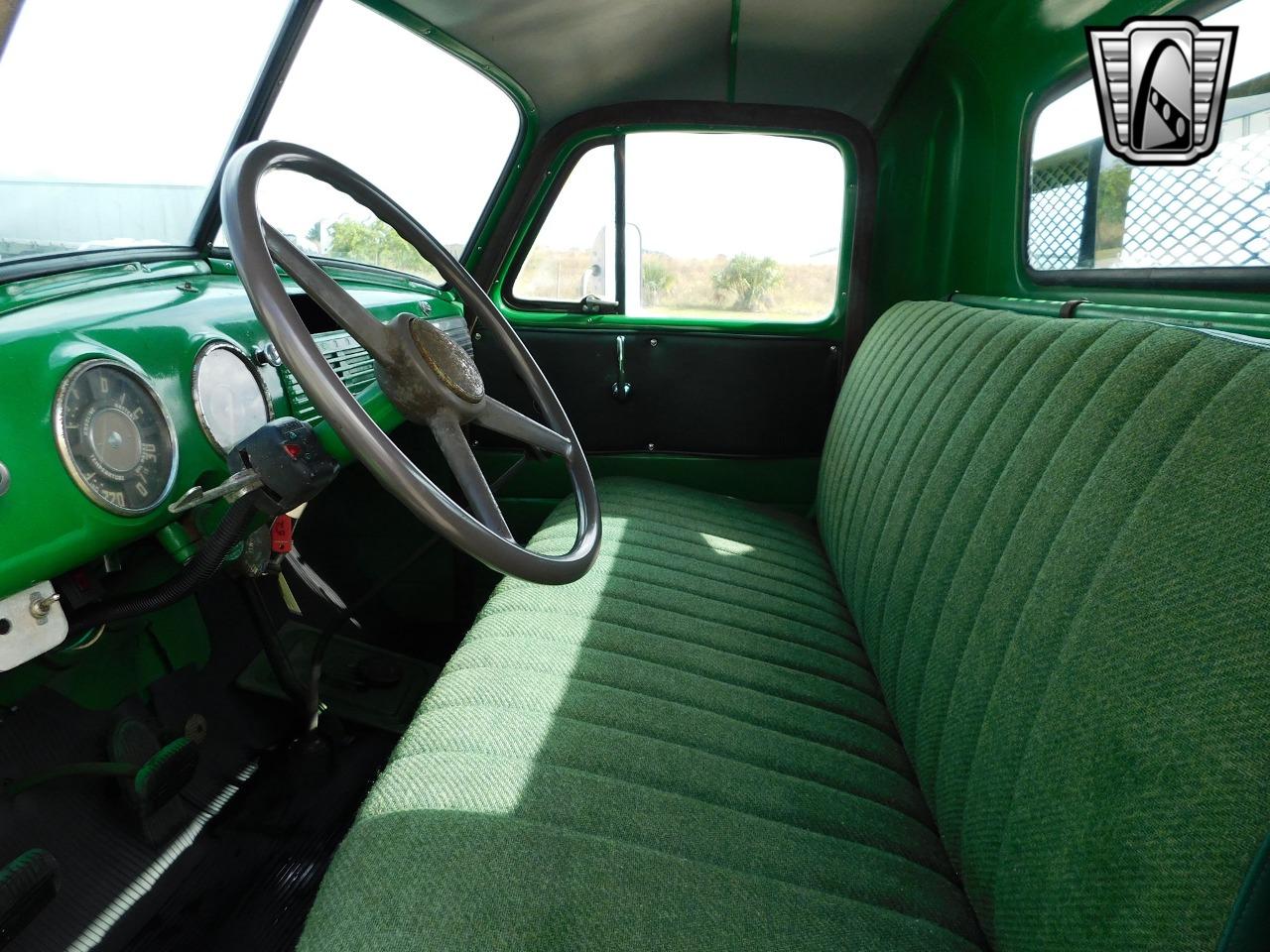 1952 Chevrolet 2 1/2 Ton Flatbed