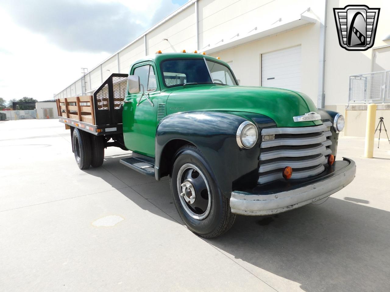 1952 Chevrolet 2 1/2 Ton Flatbed