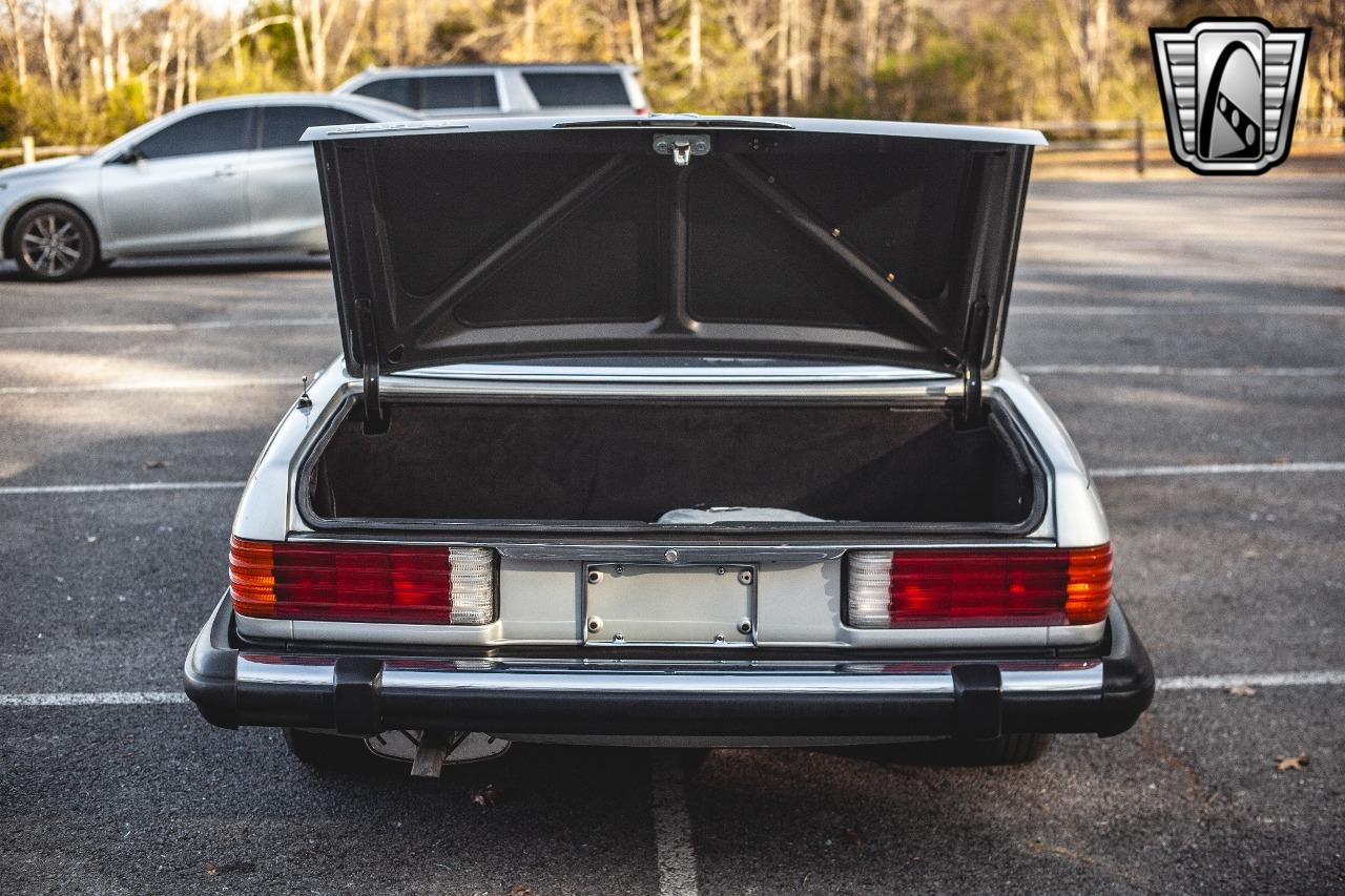 1985 Mercedes - Benz 380SL