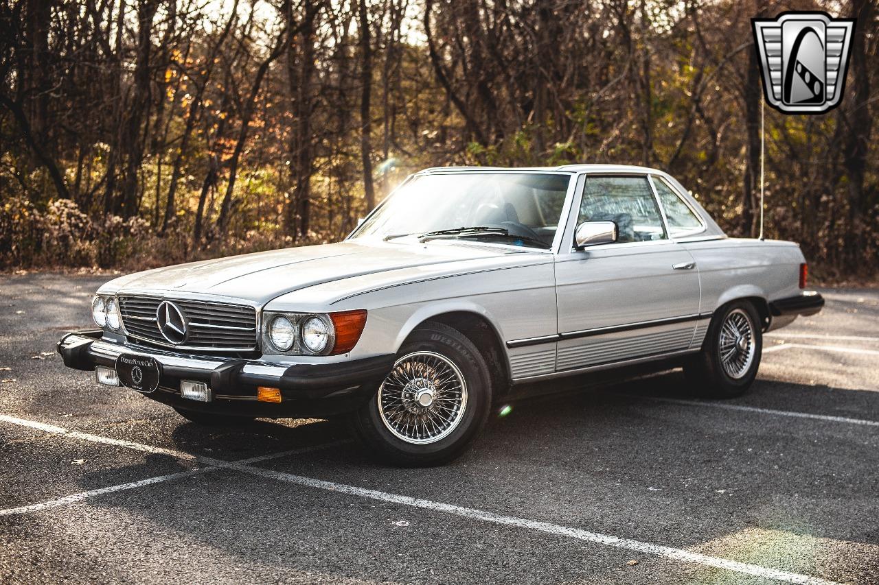 1985 Mercedes - Benz 380SL