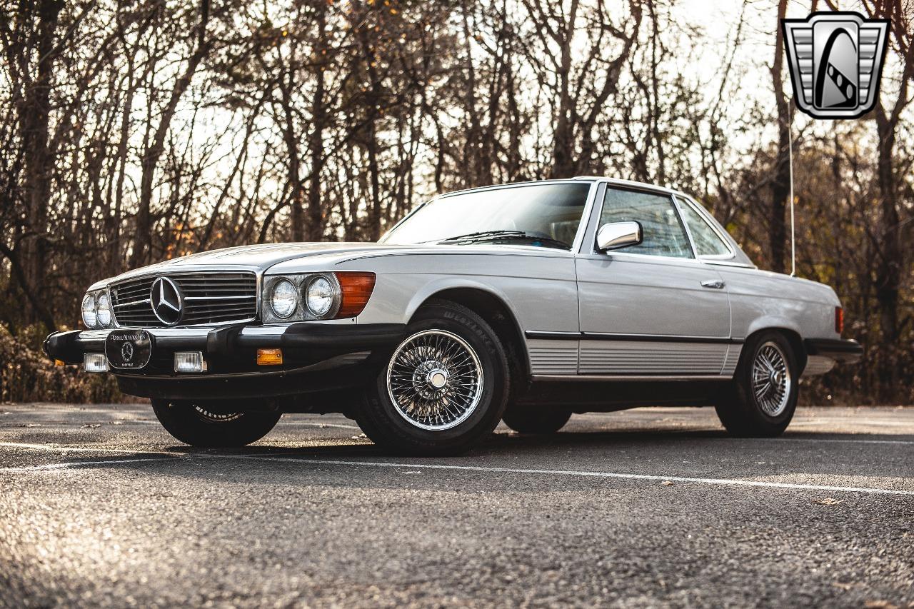 1985 Mercedes - Benz 380SL