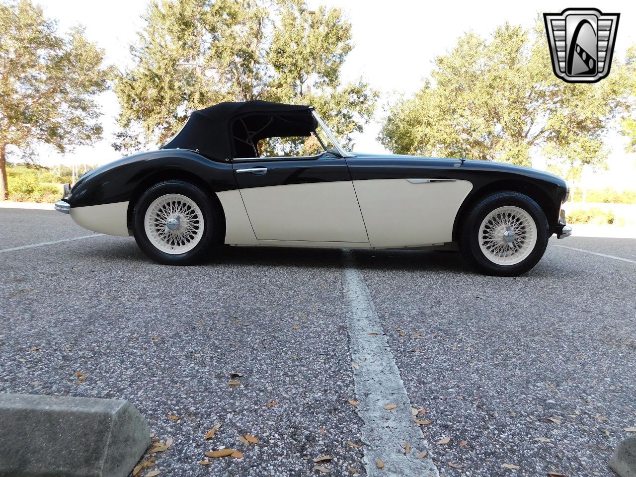 1960 Austin - Healey 3000