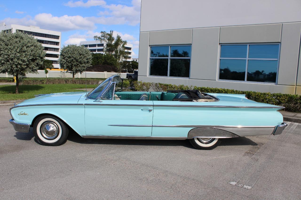 1960 Ford Sunliner