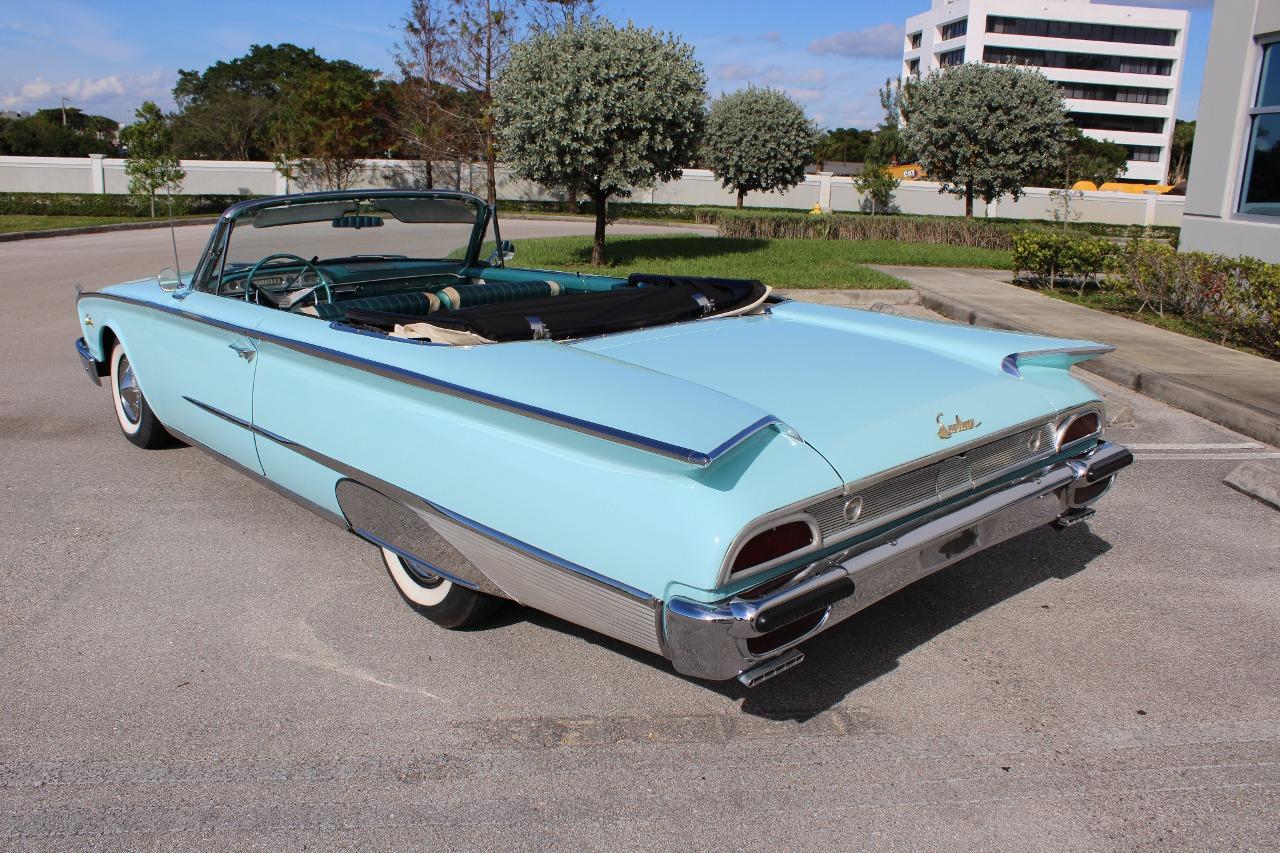 1960 Ford Sunliner