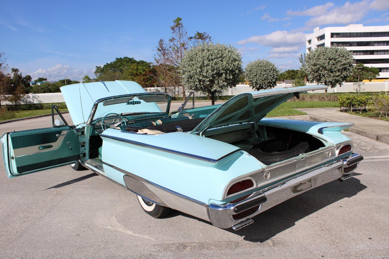 1960 Ford Sunliner