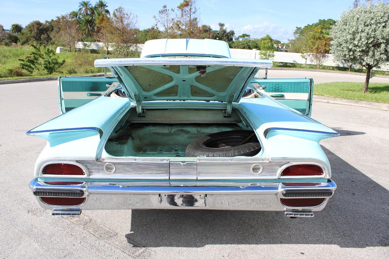 1960 Ford Sunliner